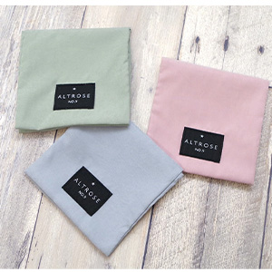 ALTROSE アルトローズ サニタリーポーチ